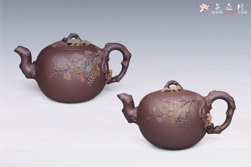 紫砂壶图片：松树葡萄 - 宜兴紫砂壶网