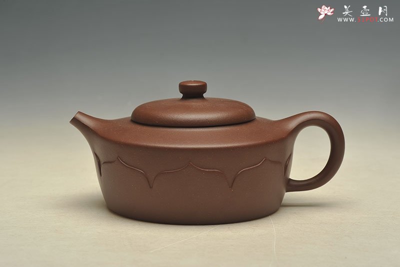 紫砂壶图片：菱花僧帽 - 宜兴紫砂壶网