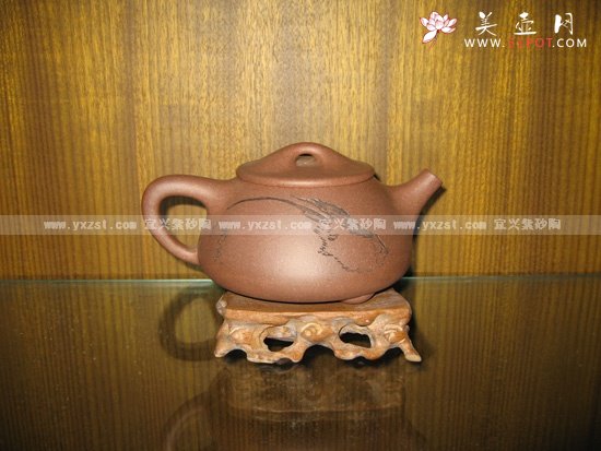 紫砂壶图片：大石瓢(徐勇良刻) - 宜兴紫砂壶网