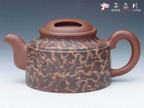 紫砂壶图片：绞泥牛盖 - 宜兴紫砂壶网