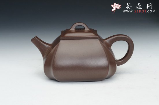 紫砂壶图片：四方抽角 (1) - 宜兴紫砂壶网