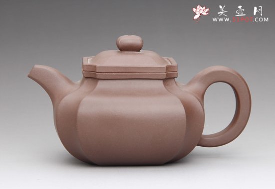 紫砂壶图片：四方抽角 - 宜兴紫砂壶网