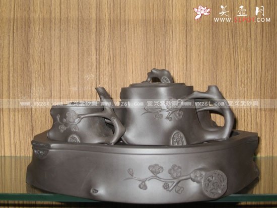 紫砂壶图片：梅椿套壶 - 宜兴紫砂壶网