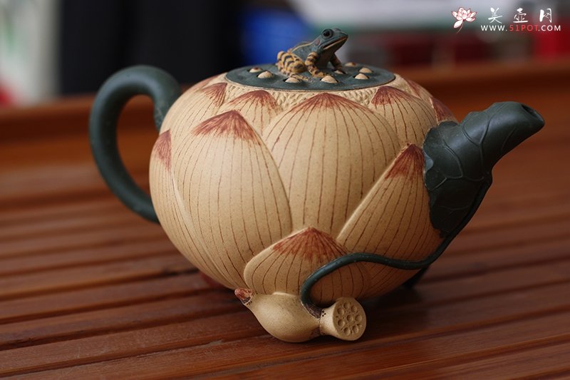 紫砂壶图片：荷花壶 - 宜兴紫砂壶网