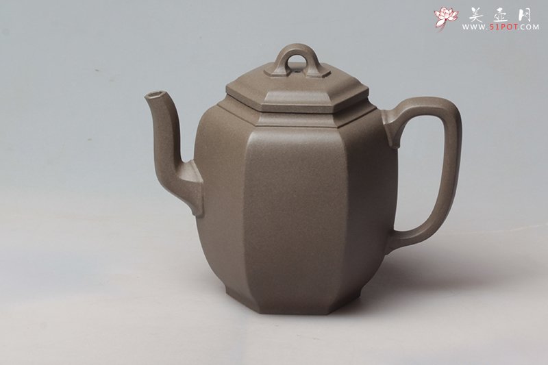 紫砂壶图片：高六方宫灯壶 - 宜兴紫砂壶网