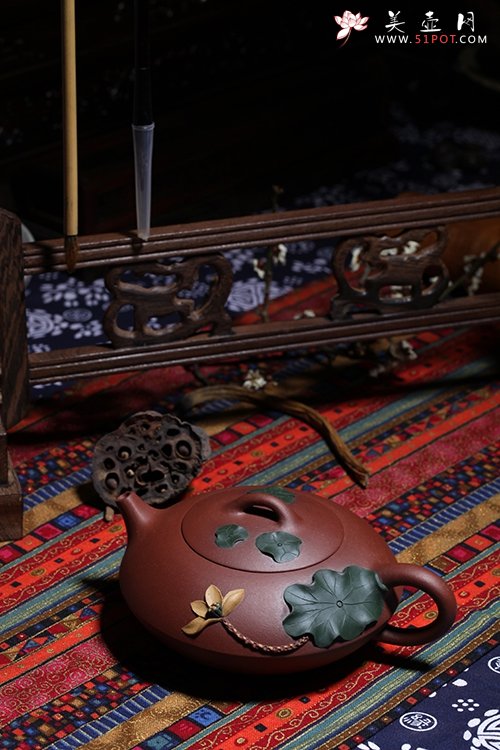 紫砂壶图片：荷塘月色 - 宜兴紫砂壶网