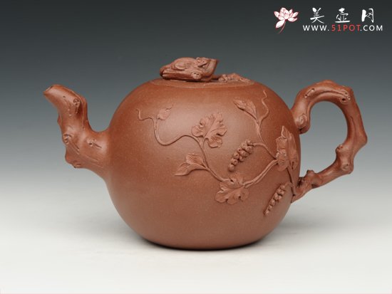 紫砂壶图片：松鼠葡萄 - 宜兴紫砂壶网
