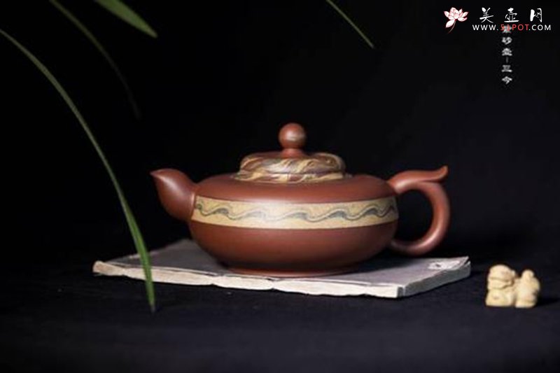 紫砂壶图片：画溪画浪 - 宜兴紫砂壶网