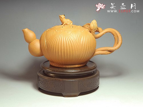 紫砂壶图片：青蛙莲心 - 宜兴紫砂壶网
