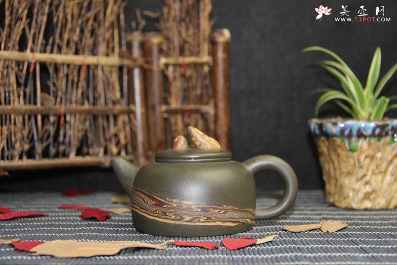 紫砂壶图片：流霞 - 宜兴紫砂壶网