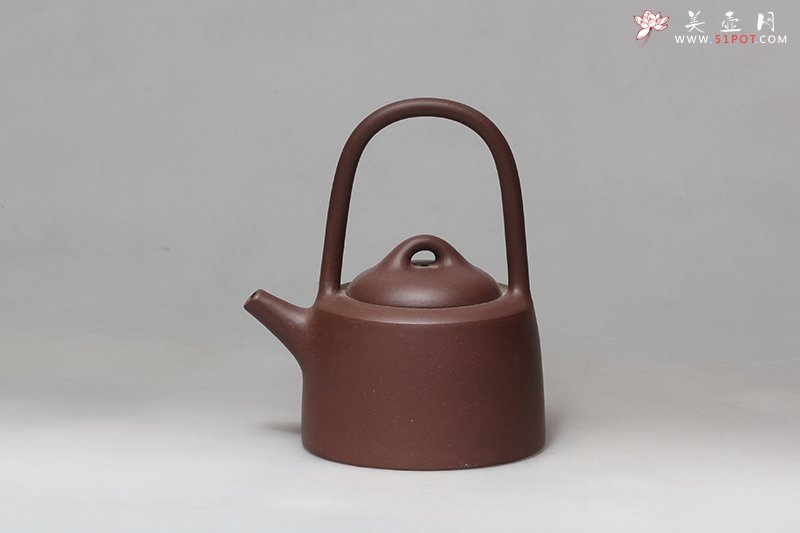 紫砂壶图片：提梁井栏 - 宜兴紫砂壶网