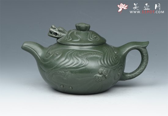 紫砂壶图片：鱼化龙仿古壶4 - 宜兴紫砂壶网