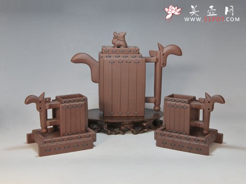 紫砂壶图片：战国竹简―孙子兵法（形篇） 550... - 宜兴紫砂壶网