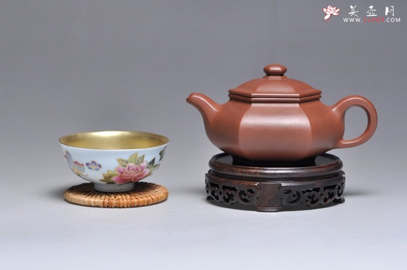 紫砂壶图片：六方仿古 - 宜兴紫砂壶网