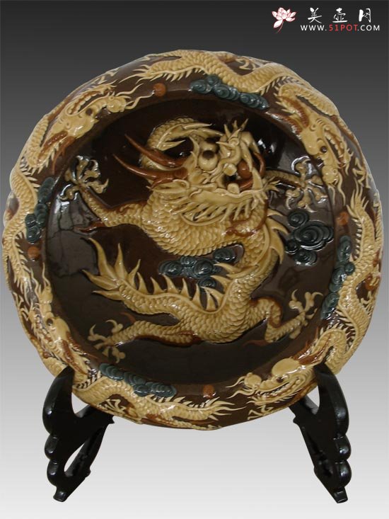 紫砂壶图片：五龙嬉水 - 宜兴紫砂壶网