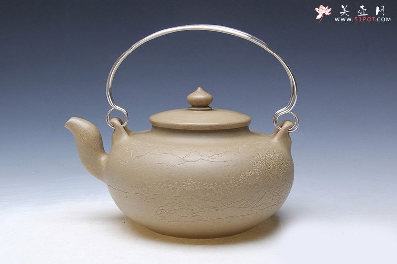 紫砂壶图片：旦包四季山水 - 宜兴紫砂壶网