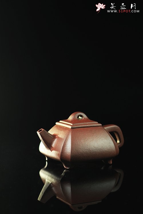 紫砂壶图片：楚汉雄风 - 宜兴紫砂壶网