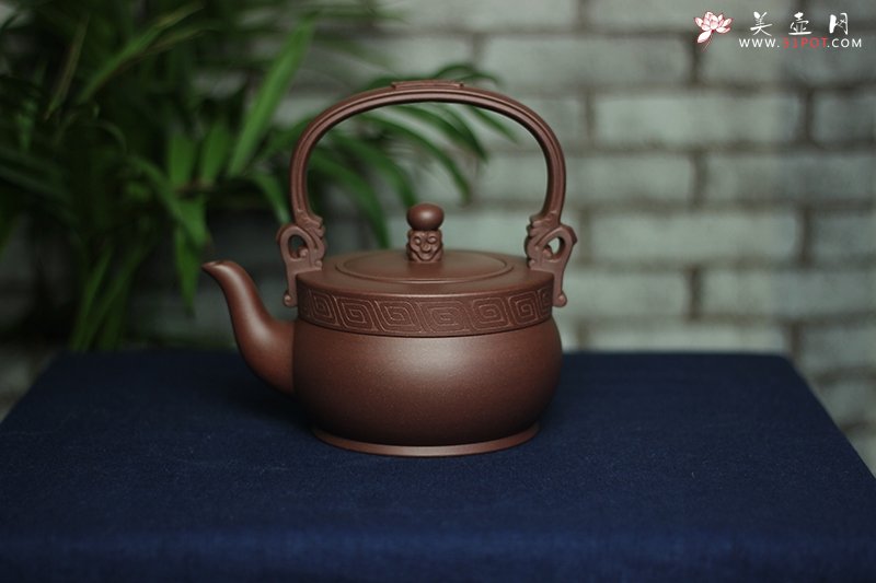 紫砂壶图片：双龙提梁壶 - 宜兴紫砂壶网