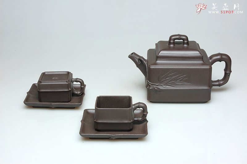 紫砂壶图片：玉泉方竹套壶 - 宜兴紫砂壶网