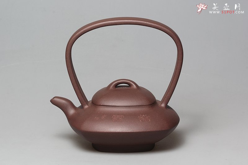 紫砂壶图片：混四方提梁 - 宜兴紫砂壶网
