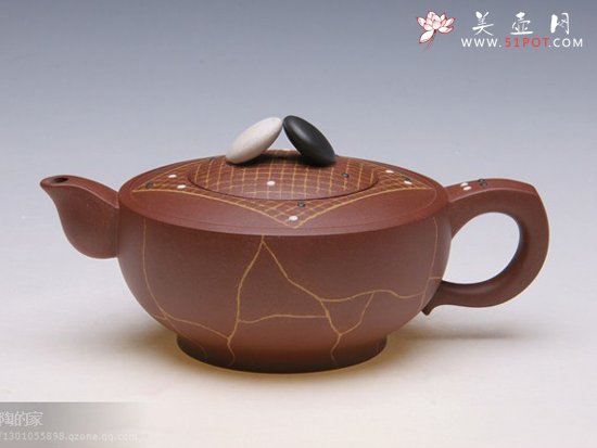 紫砂壶图片：棋趣 - 宜兴紫砂壶网