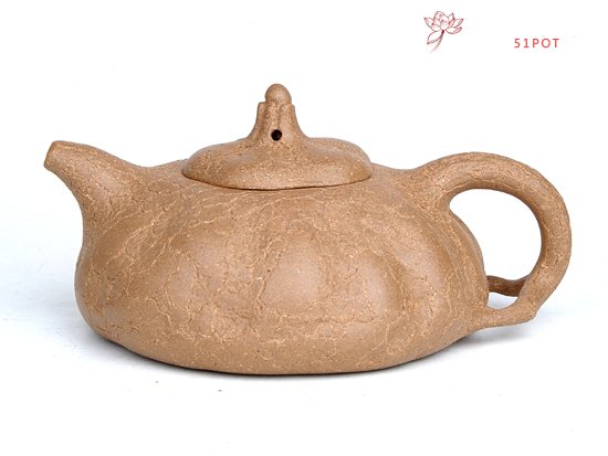 紫砂壶图片：扁树瘿供春壶  容量：350CC  泥料：本山绿泥 - 宜兴紫砂壶网