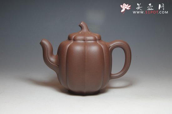 紫砂壶图片：茄段锦囊 - 宜兴紫砂壶网