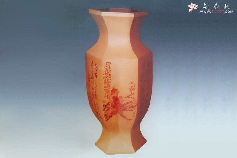 紫砂壶图片：六方花鸟鱼尾瓶 - 宜兴紫砂壶网