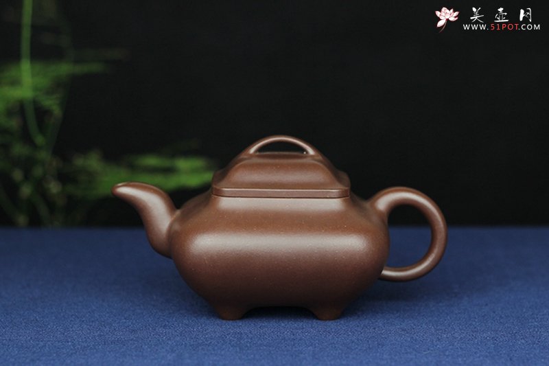 紫砂壶图片：牛盖传炉 - 宜兴紫砂壶网