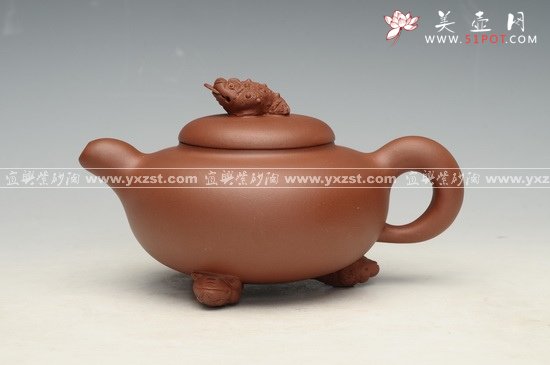 紫砂壶图片：三足金蟾 - 宜兴紫砂壶网
