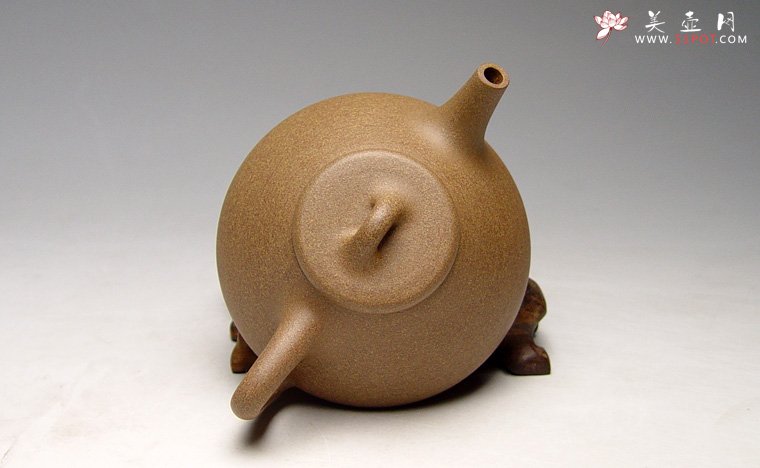 紫砂壶图片：全手工《中子冶石瓢》容量：250cc，泥料：原矿老段泥 - 宜兴紫砂壶网