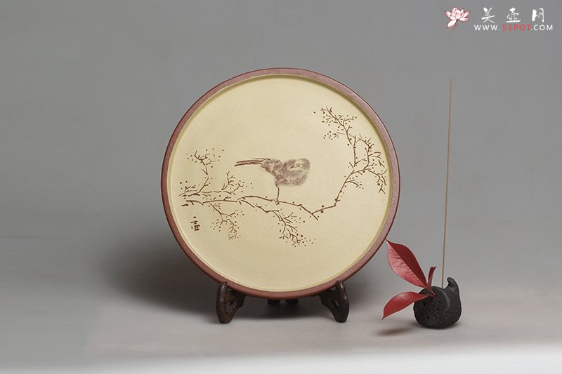 紫砂壶图片：花鸟盘 - 宜兴紫砂壶网