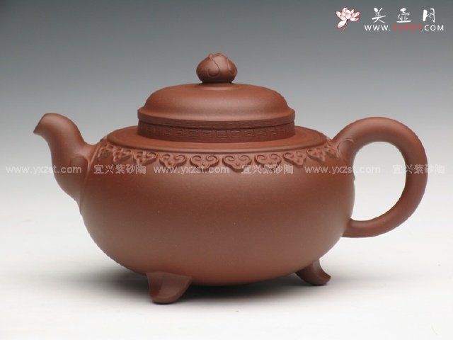 紫砂壶图片：云肩三脚鼎 - 宜兴紫砂壶网