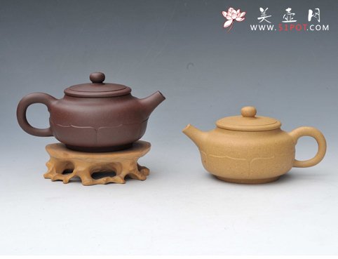 紫砂壶图片：六瓣菱花对壶 - 宜兴紫砂壶网