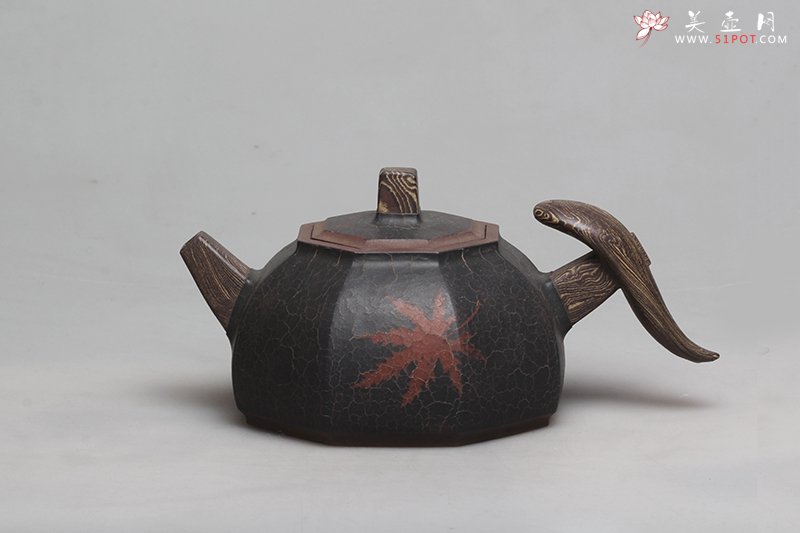 紫砂壶图片：八发（自然开片） - 宜兴紫砂壶网