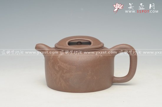 紫砂壶图片：牛盖莲子 - 宜兴紫砂壶网