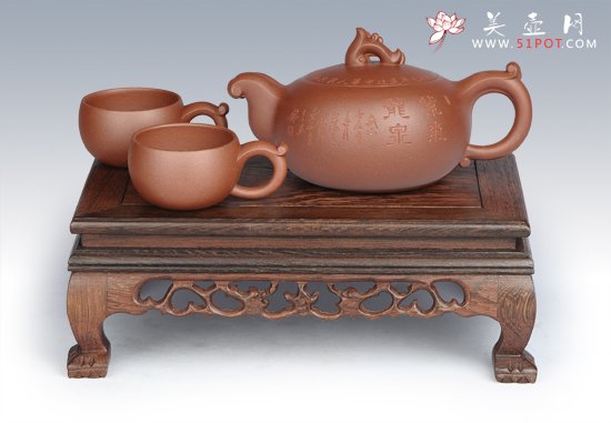 紫砂壶图片：龙泉套具 - 宜兴紫砂壶网