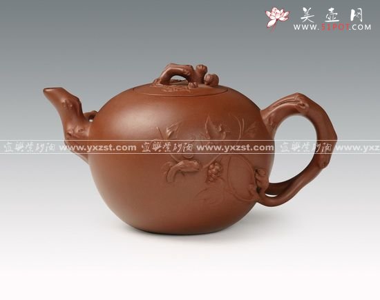 紫砂壶图片：松鼠葡萄壶 拷贝 - 宜兴紫砂壶网