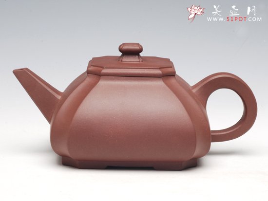 紫砂壶图片：斗方抽角 - 宜兴紫砂壶网