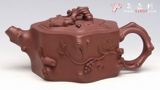 紫砂壶图片：扁松鼠葡萄 - 宜兴紫砂壶网