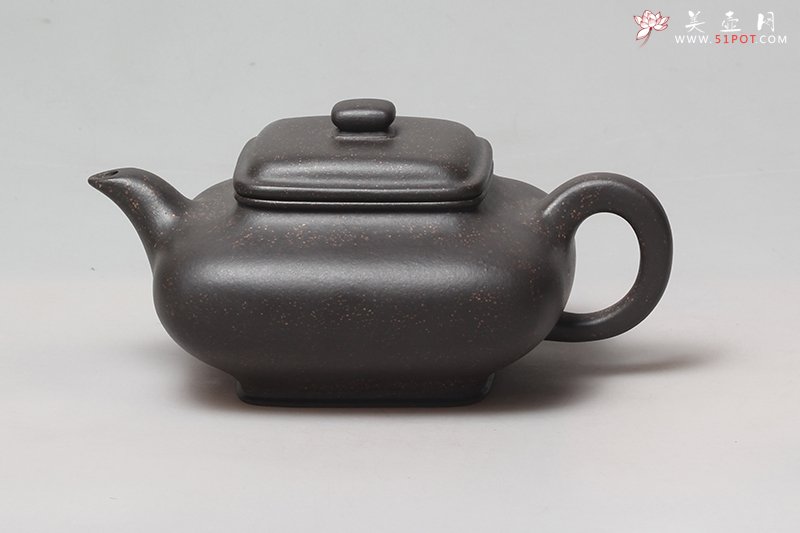 紫砂壶图片：四方虚扁 - 宜兴紫砂壶网