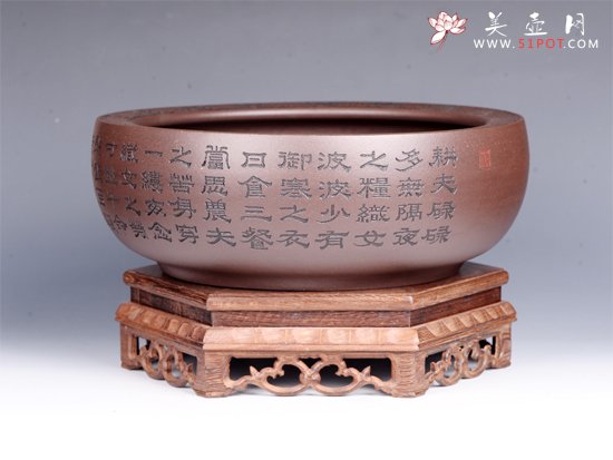 紫砂壶图片：陶刻水洗 - 宜兴紫砂壶网