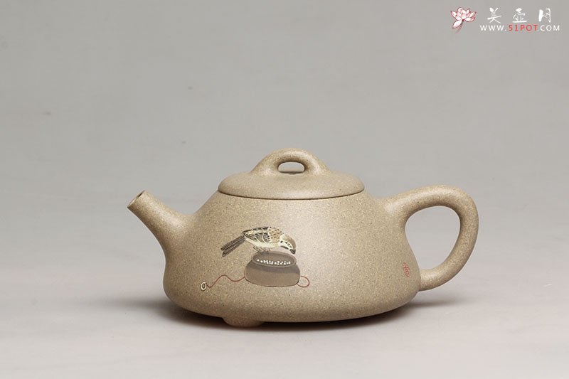 紫砂壶图片：泥绘石瓢 - 宜兴紫砂壶网