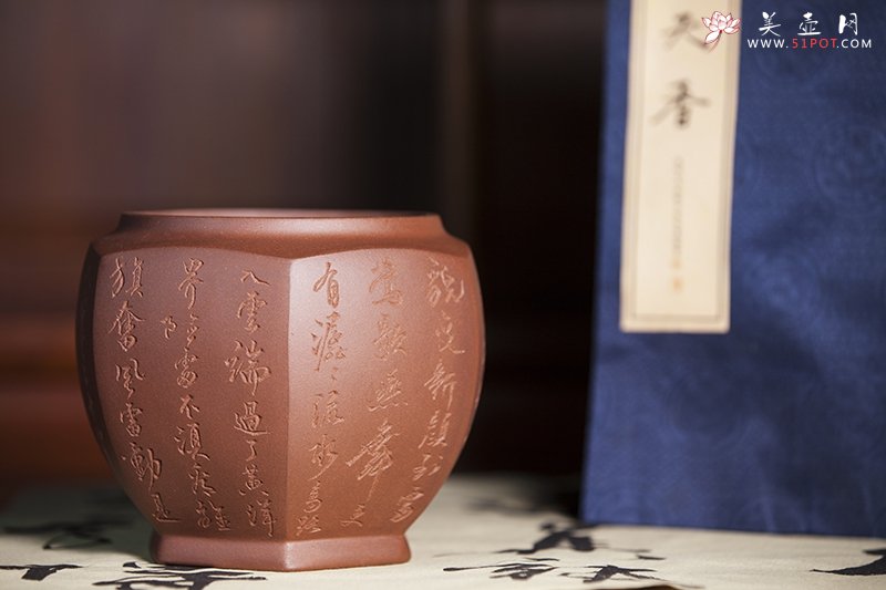 紫砂壶图片：六方笔筒 - 宜兴紫砂壶网