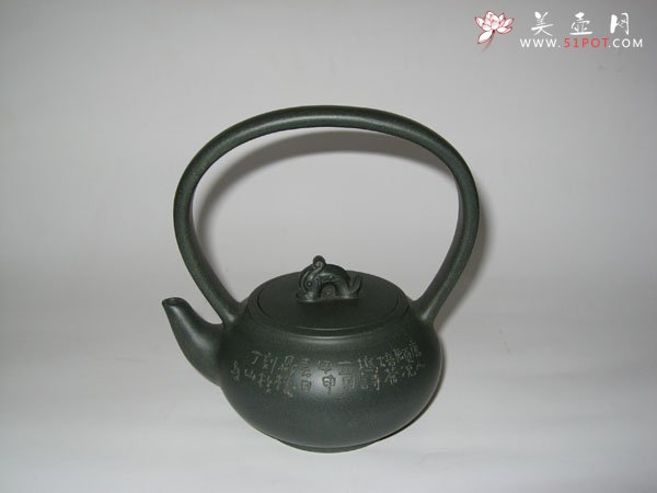 紫砂壶图片：玉龙提梁壶 - 宜兴紫砂壶网