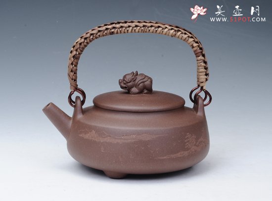 紫砂壶图片：扁月提梁 - 宜兴紫砂壶网