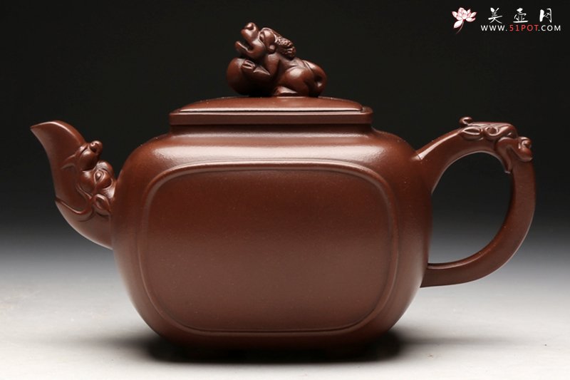 紫砂壶图片：四方瑞兽壶 - 宜兴紫砂壶网