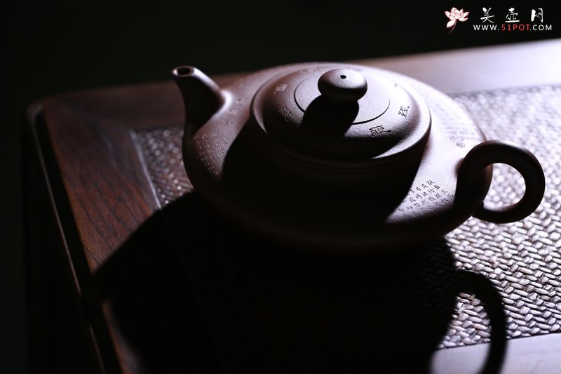 紫砂壶图片：虚扁 - 宜兴紫砂壶网