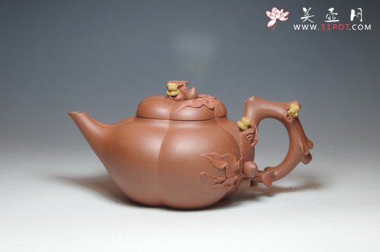 紫砂壶图片：松鼠桃叶 - 宜兴紫砂壶网