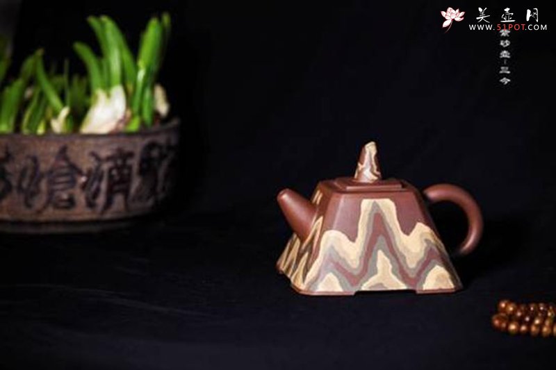 紫砂壶图片：铜峰叠翠 - 宜兴紫砂壶网